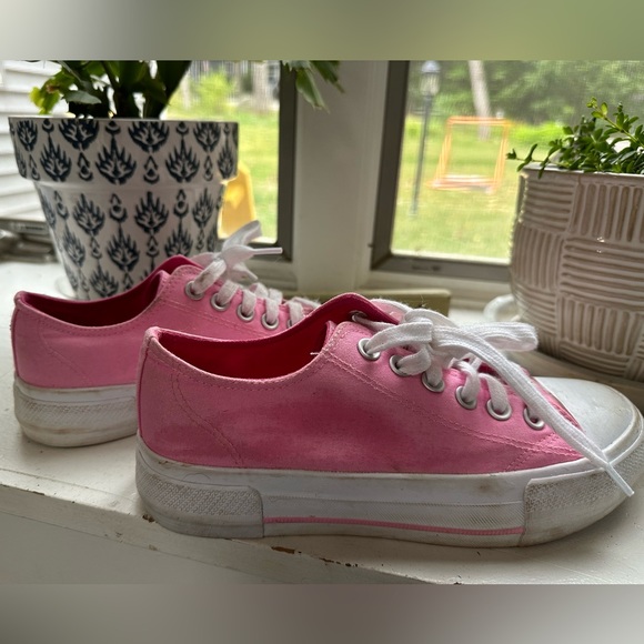 Girls Canvas Sneakers - Picture 1 of 4